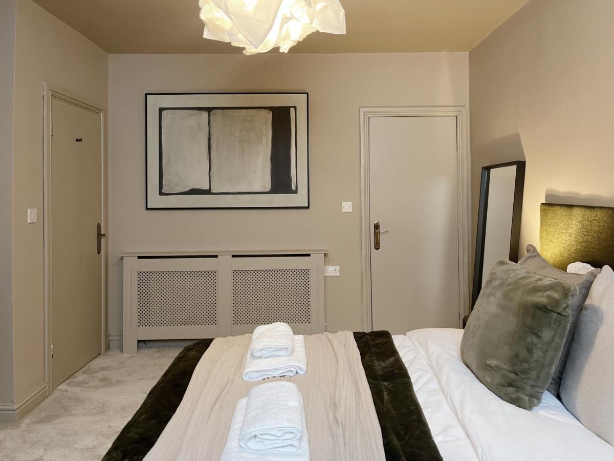 Todmorden Town Centre Apartment Esterno foto